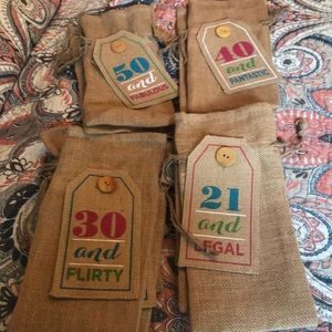 Mud Pie Fabulous Wine Bags